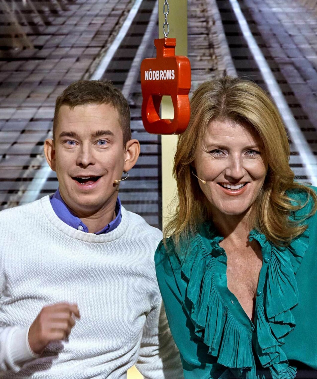 Charlotte tävlade med Erik Niva i På Spåret 2016. Charlotte tävlade med Erik Niva i På Spåret 2016.
