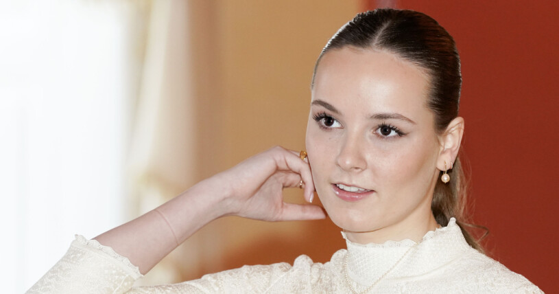 Hur prinsessan kommer göra med sin framtid är osäkert. Prinsessan Ingrid Alexandra kliar sig på hakan