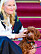 Kronprinsessan Mette-Marit med familjens hund Molly Fiskbolle på syttende maj 2023