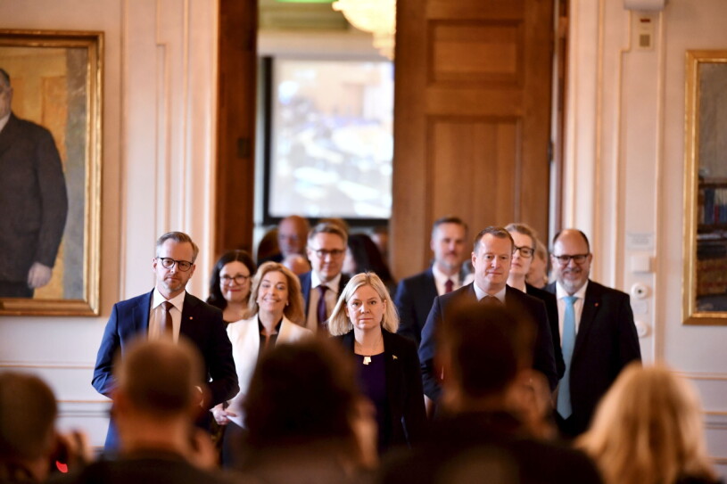 Magdalena Andersson och hennes dåvarande regering: Gänget som väntar på sin lunch. Statsråden i Magdalena Anderssons regering 2021