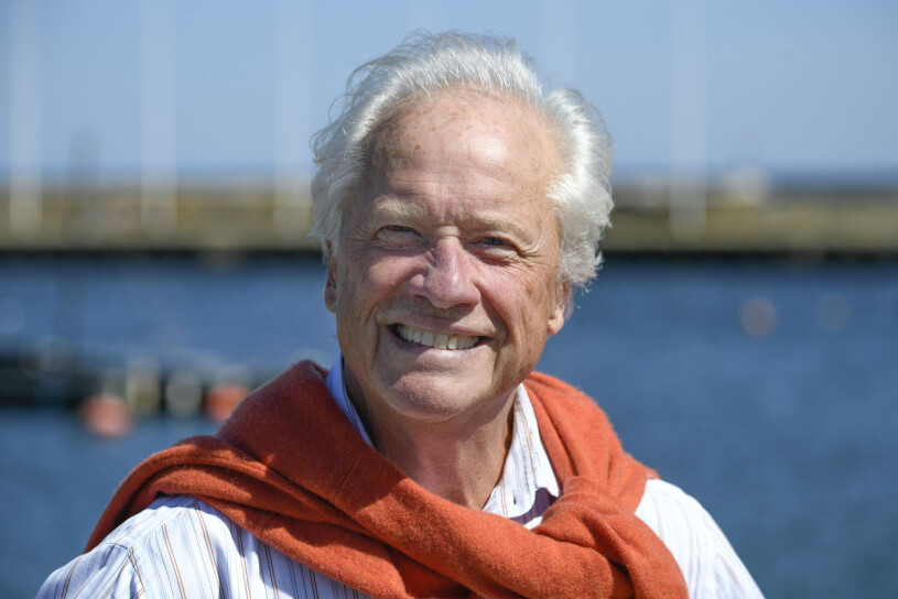 Loa Falkman har blivit sjuk och kan därför inte vara med i kvällens Bingolotto. Loa Falkman
