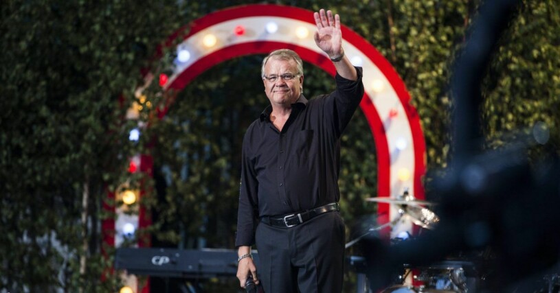 Lasse Berghagens karriär som tomte blev kortvarig, men han blev åtminståne inte avslöjad. lasse berghagen
