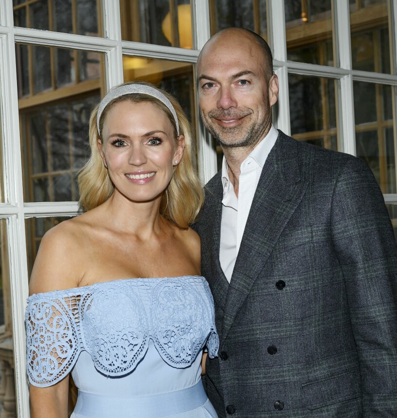 Inredaren Andrea Brodin fann kärleken i Chris Ó Neills bestman, Cedric Notz.