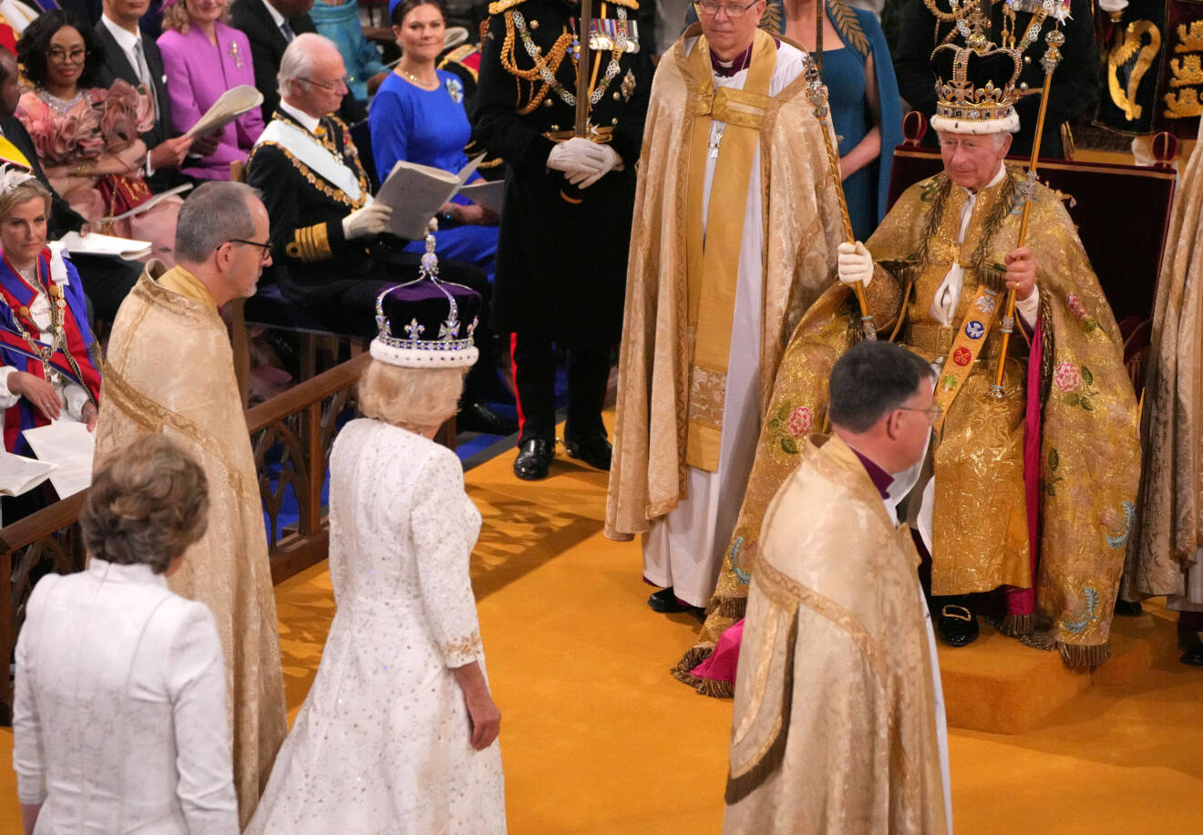 Kungen och kronprinsessan Victoria på kung Charles och drottning Camillas kröning