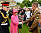 Drottning Elizabeth på gardenparty på Buckingham Palace