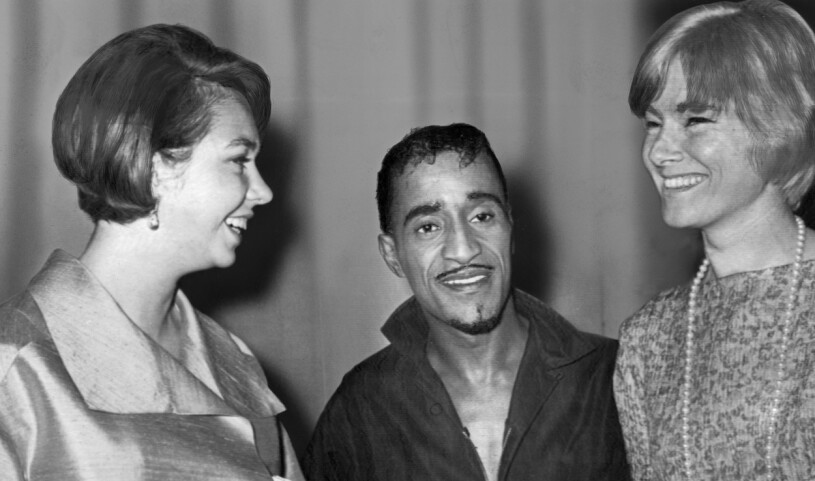 22-åriga Hagasessan Christina med Sammy Davis Jr och hans svenska fru May Britt 1965.