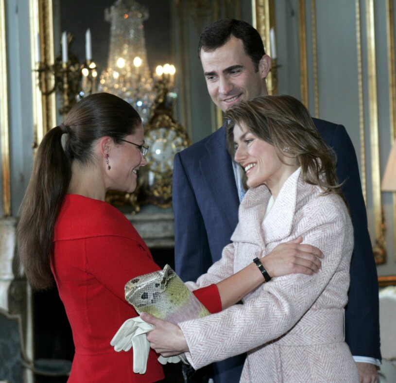 En bild med 16 år på nacken – snart kommer Letizia och Felipe hit igen!