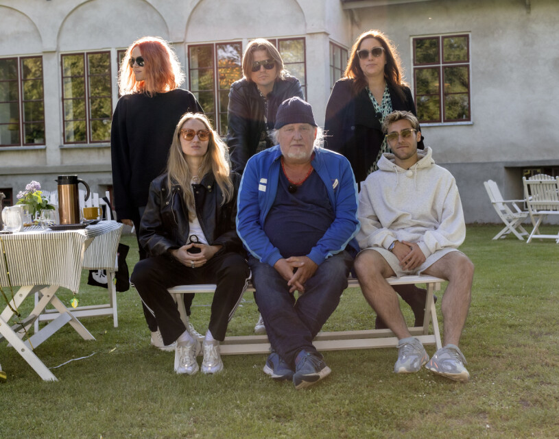 Plura hade ett och annat att säga om Benjamin. Ana Diaz, Markus Krunegård, Lisa Nilsson, Silvana Imam, Plura Jonsson, Benjamin Ingrosso inför inspelningen av TV4-programmet "Så mycket bättre"