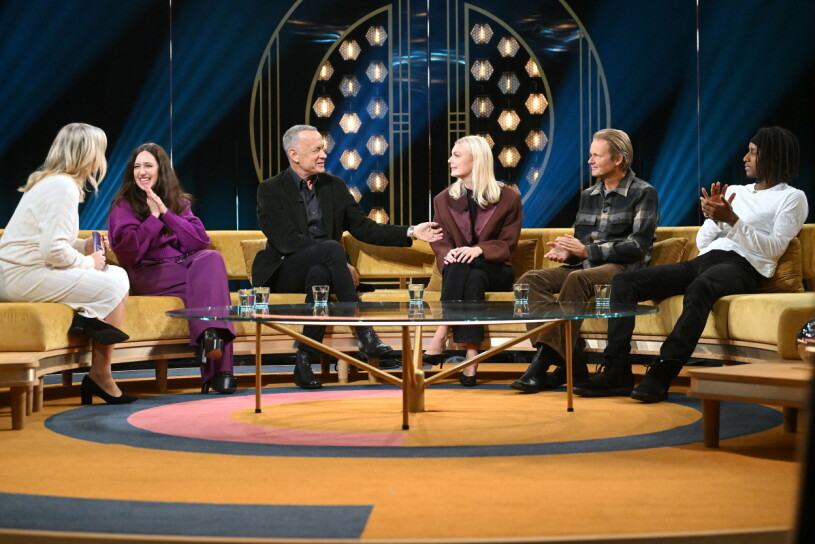 Carina Bergfeldt gästades av dessa fantastiska stjärnorna! Carina Bergfeldt, Mariana Treviño, Tom Hanks, Vera och Felix Herngren, Mikael Ymer Inspelning av SVT:s talkshow Carina Bergfeldt. Stockholm 2022