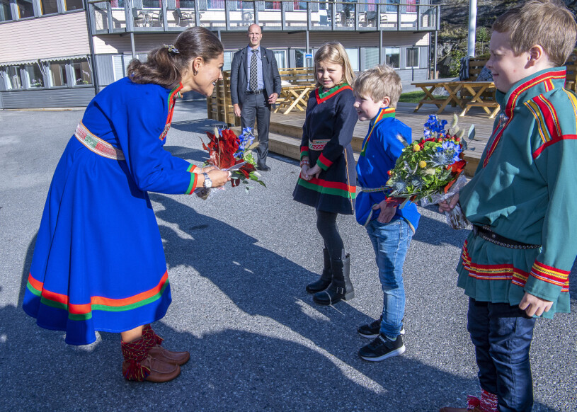 Finaste välkomnandet av barnen Ninnia, Henning och Ante! Kronprinsessan Victoria barnen Ninnia Henning Ante Sametinget Lycksele