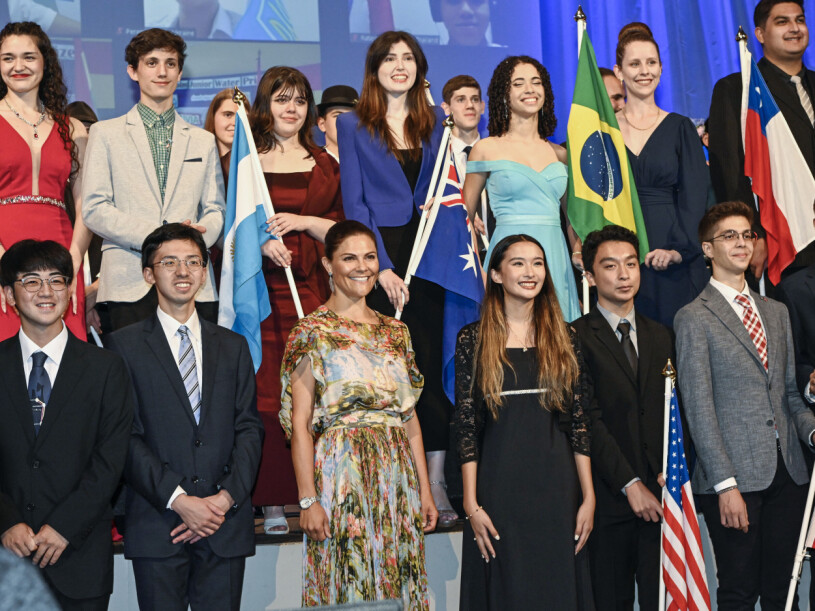 Dags att dela ut Juniorvattenpriset... Kronprinsessan Victoria vid Stockholm Junior Water Prize 2022