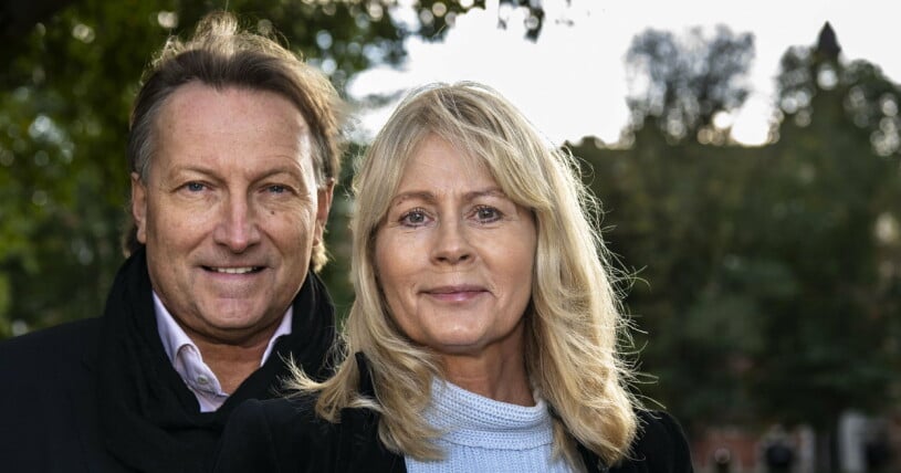 Nina Gunke och maken Samuel Holgersson planerar ett lugnt julfirande i år. Kanske kommer de titta på Tomten är far till alla barnen. Samuel Holgersson och Nina Gunke