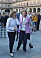 Drottning Silvia och drottning Sofia på Plaza Mayor i Salamanca