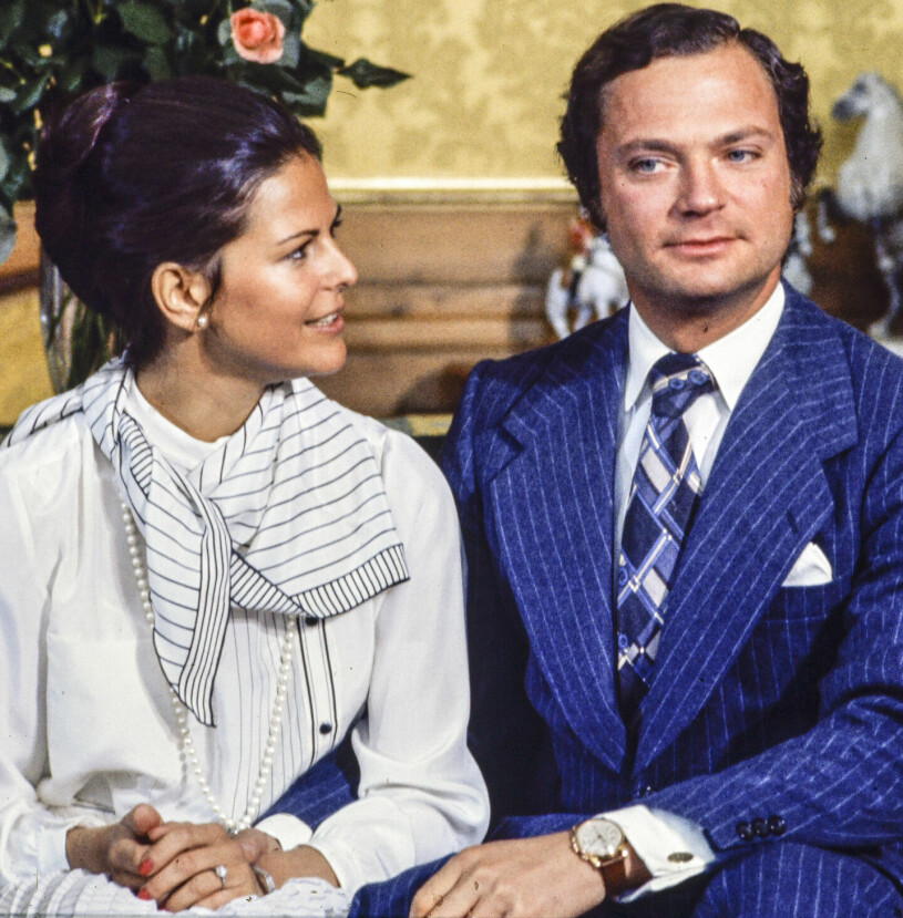 Nyförlovade 1976. Kungen var 29 och Silvia Sommerlath var 32. Silvia Sommerlath och kungen vid förlovningen 1976