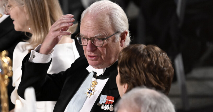 Kung Carl Gustaf får äntligen fira som vanligt igen. Här är han på Nobelfesten 2022. Kung Carl Gustaf
