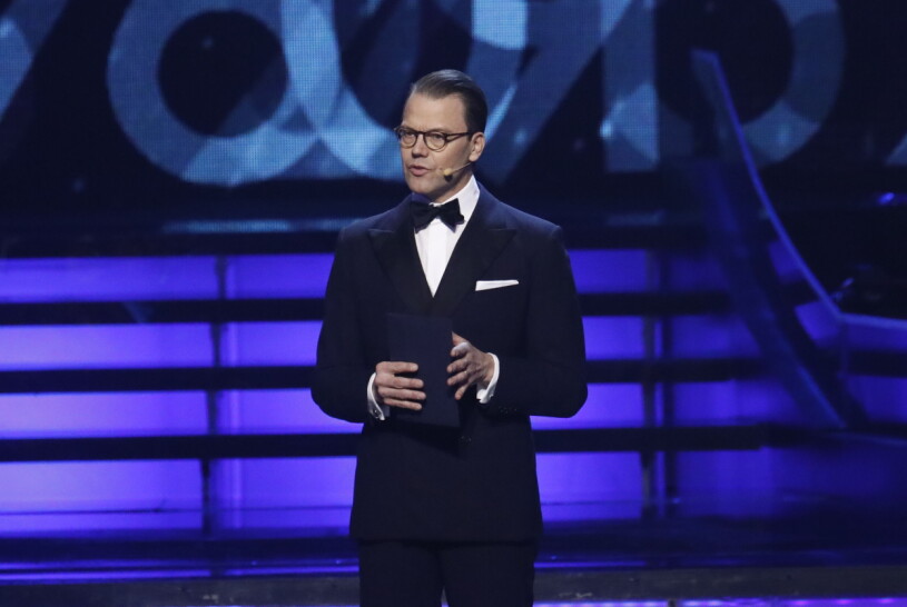 Både prins Carl Philip och prins Daniel brukar i regel dela ut pris vid Idrottsgalan. Prins Daniel delar ut priset Årets peppare Idrottsgalan 2020, Globen, Stockholm, 2020