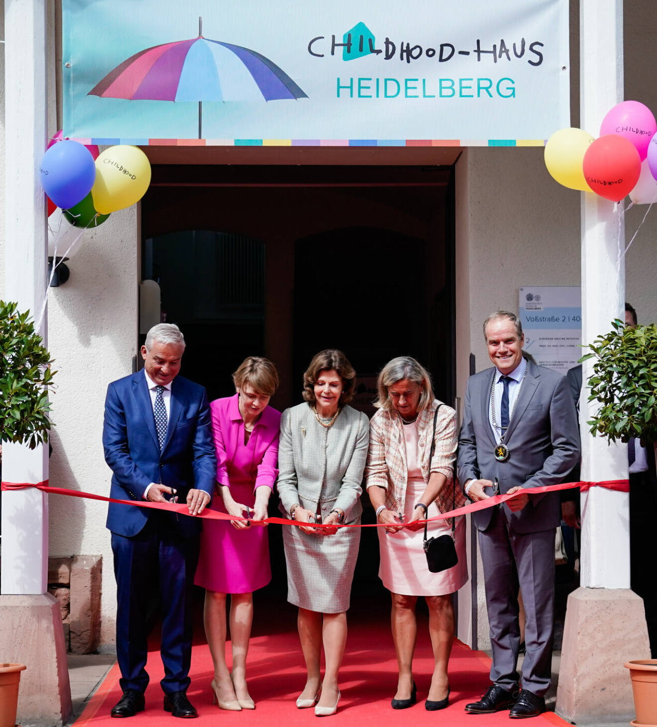 Drottning Silvia vid invigningen av Barnahus Heidelberg 2019