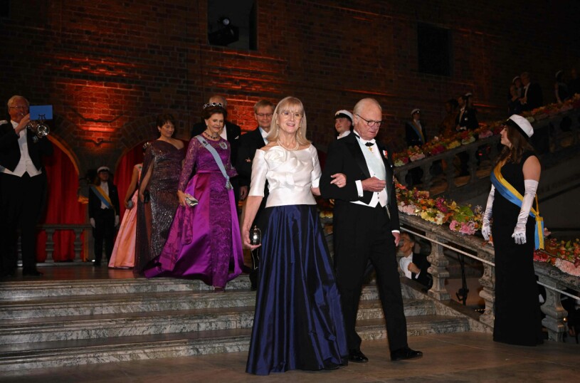 Professor Evi Heldin och kung Carl XVI Gustaf. Professor Evi Heldin och kung Carl XVI Gustaf