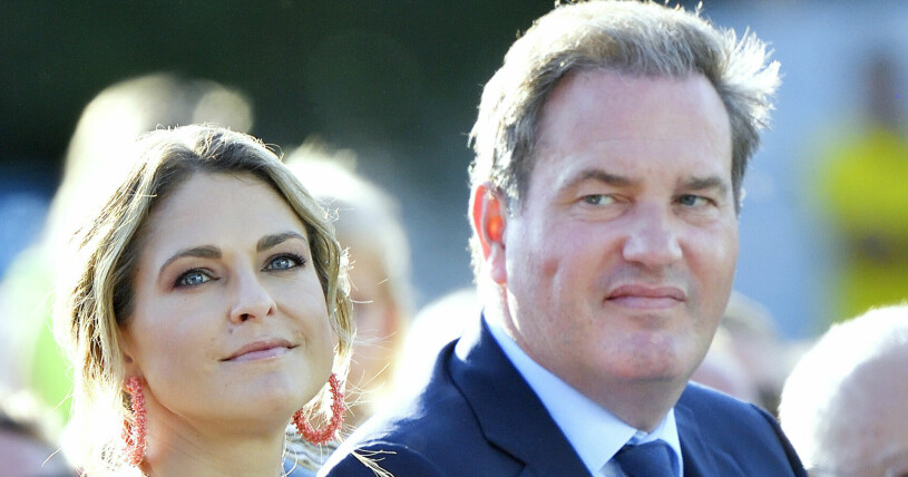 Prinsessan Madeleine flydde till New York. Där träffade hon maken Chris O'Neill. Prinsessan Madeleine och Chris O'Neill