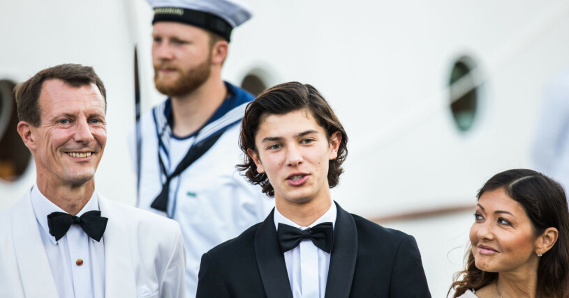 Prins Nikolai med föräldrarna prins Joachim och grevinnan Christina. Prinsen som vid sidan av sina studier även har en modellkarriär har nu hunnit fylla 22 år. Prins Joachim och grevinnan Alexandra tillsammans med sonen prins Nikolai