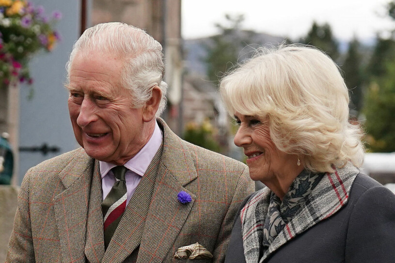 Charles och Camilla kommer att krönas den 6 maj 2023.