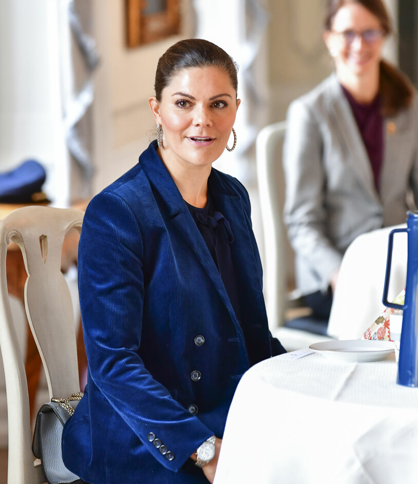 Kronprinsessan Victoria på Västerås slott nu på förmiddagen. Kronprinsessan Victoria länsbesök Västerås Västmanland Prins Daniel sjuk