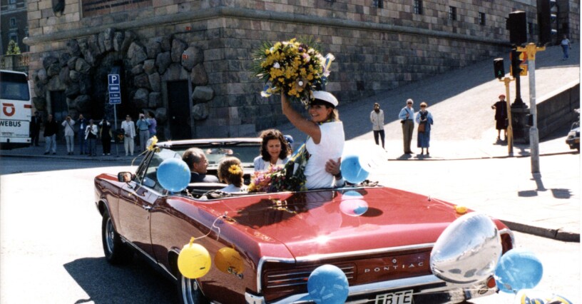 När Victoria tog studenten 1996 körde kungen en av sina pärlor; en Pontiac GTO cabriolet -66.