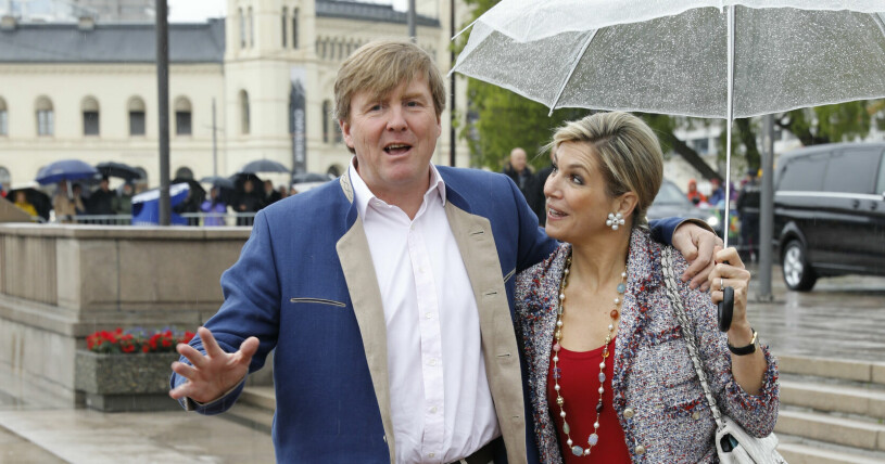 Kung Willem-Alexander av Nederländerna har många strängar på sin lyra. Utöver att vara en hängiven idrottsutövare har han även en bakgrund som pilot. Här med hustrun, drottning Maxima under ett besök i Oslo. Kung Willem-Alexander och drottning Maxima av Nederländerna