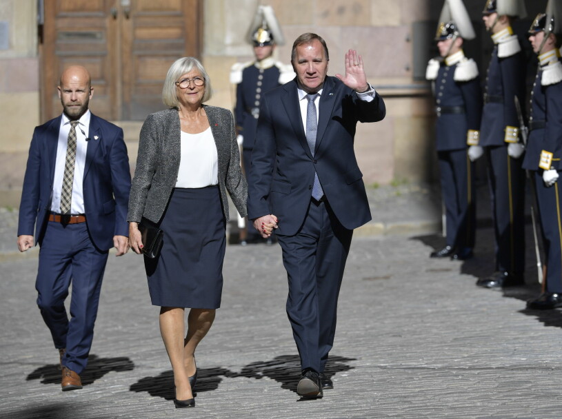 Stefan Löfven, hand i hand med sin fru Ulla. Stefan Löfven Ulla Löfven