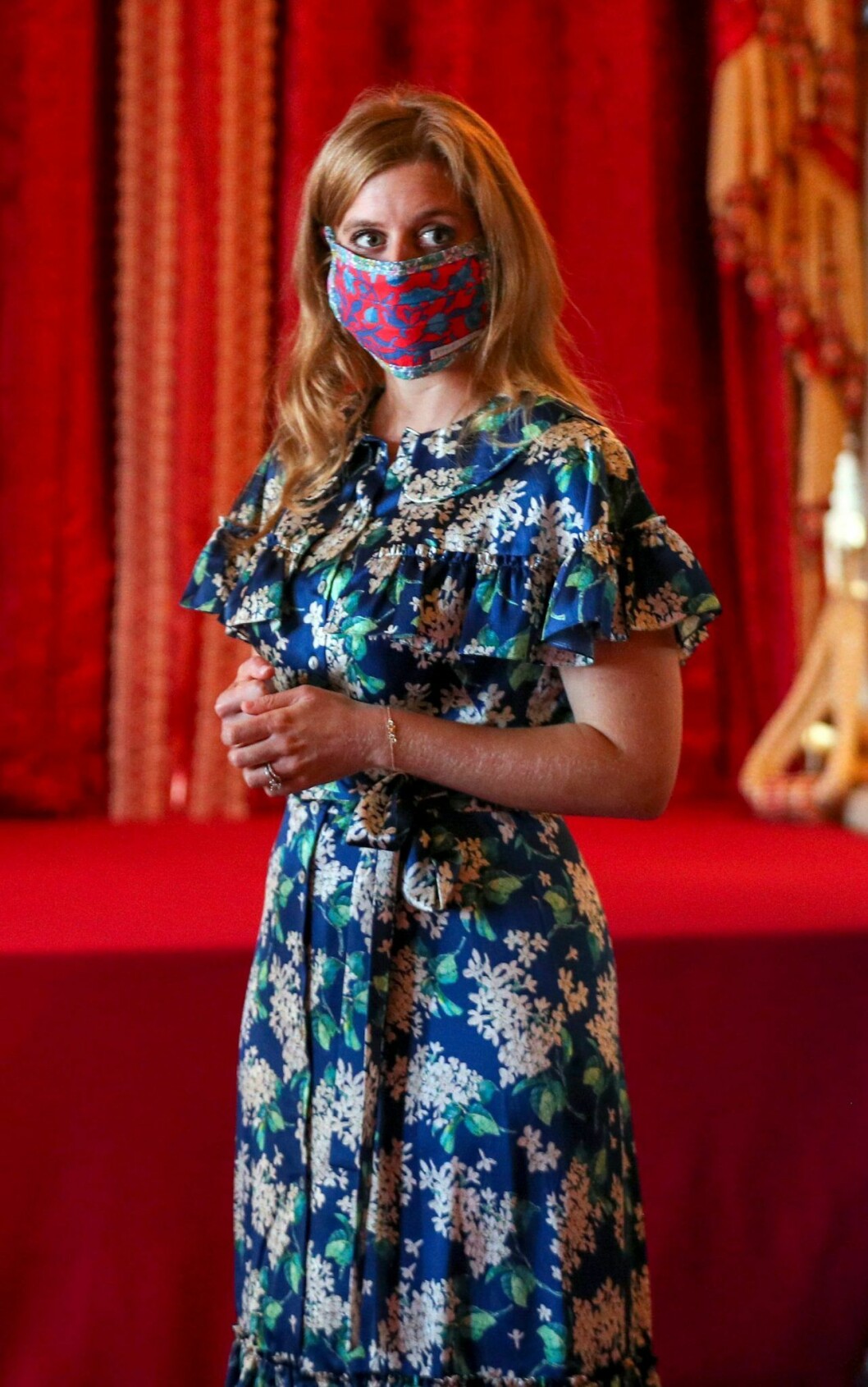 Beatrice i klänning från Vampire’s Wife. Prinsessan Beatrice
