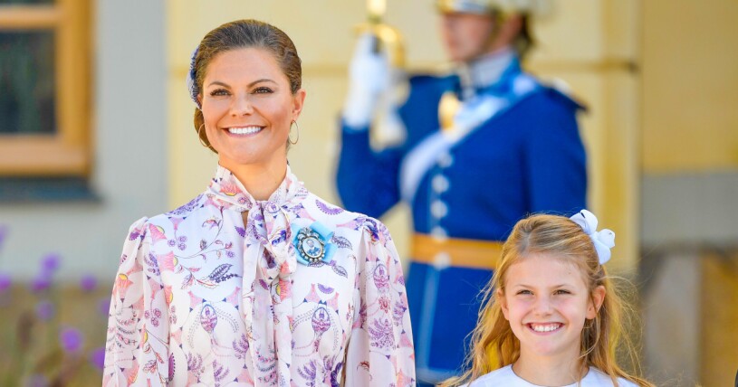Kronprinsessan Victoria och prinsessan Madeleine har trots avståndet hela tiden sett till så att prinsessan Estelle och prinsessan Leonore bibehållit sin fina kusinrelation. Kronprinsessan Victoria och prinsessan Estelle