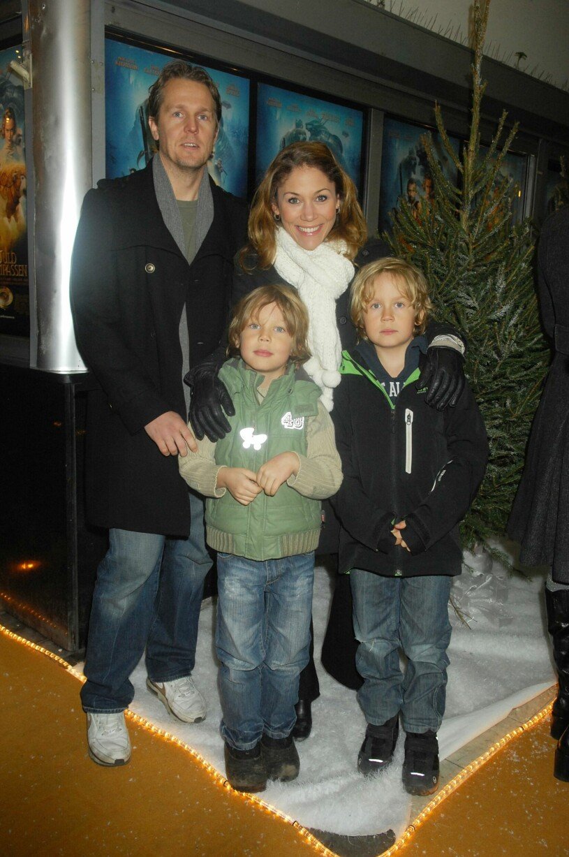 Tilde med exet Daniel Möllberg och sönerna Elian och Zion, 2007.