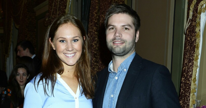 Maria Forsblom och sambon Erik Hägglöf på en av få mingelbilder som knäppts på paret. Maria Forsblom och Erik Hägglöf