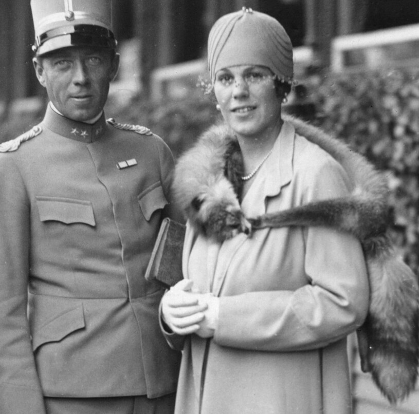 Den USA-födda och mycket glamourösa Estelle Bernadotte (1904-1984). Här med sin man Folke Bernadotte som under kriget ledde räddningsaktionerna med de Vita Bussarna. Han mördades under ett FN-uppdrag 1948. Grevinnan Estelle Bernadotte Greve Folke Bernadotte
