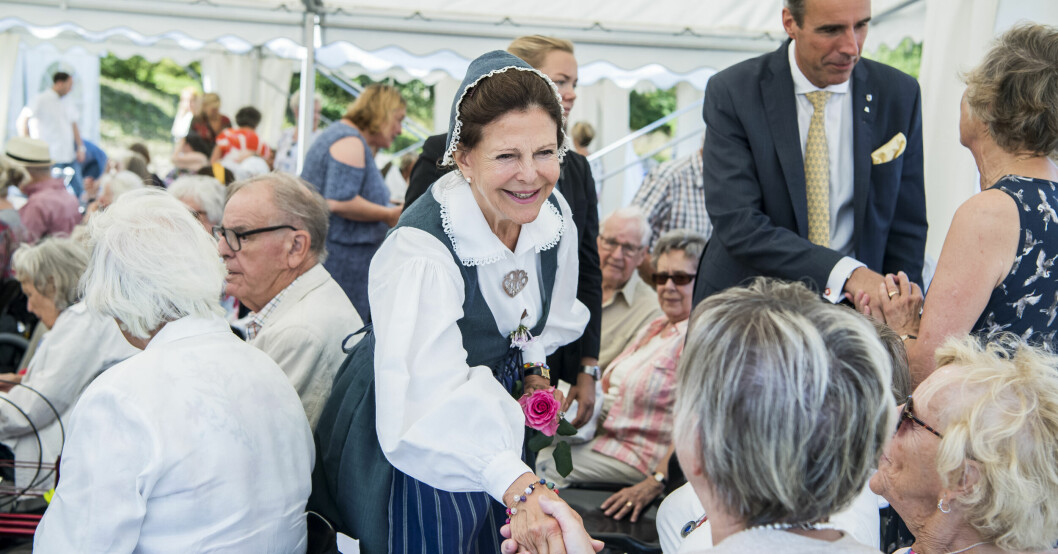 Silvia på De gamlas dag – en riktig skräck ur pandemisynpunkt! Drottning Silvia De gamlas dag