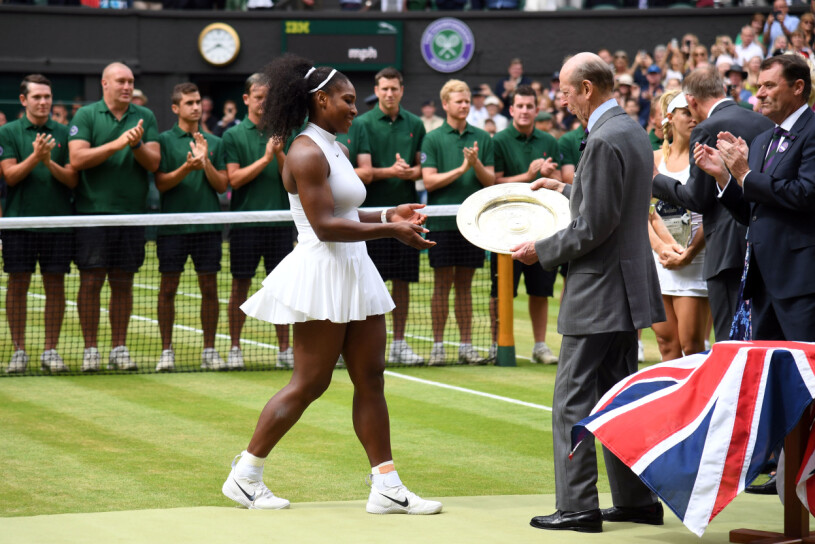 Hertigen av Kent med 2016 års Wimbledon-segrare Serena Williams. Hertigen av Kent med 2016 års Wimbledon-segrare Serena Williams.