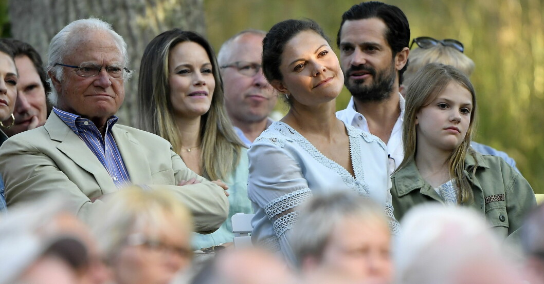 Prinsessan Madeleine, kung Carl Gustaf, prinsessan Sofia, kronprinsessan Victoria, prins Carl Philip, orinsessan Estelle på Solliden Session 2022