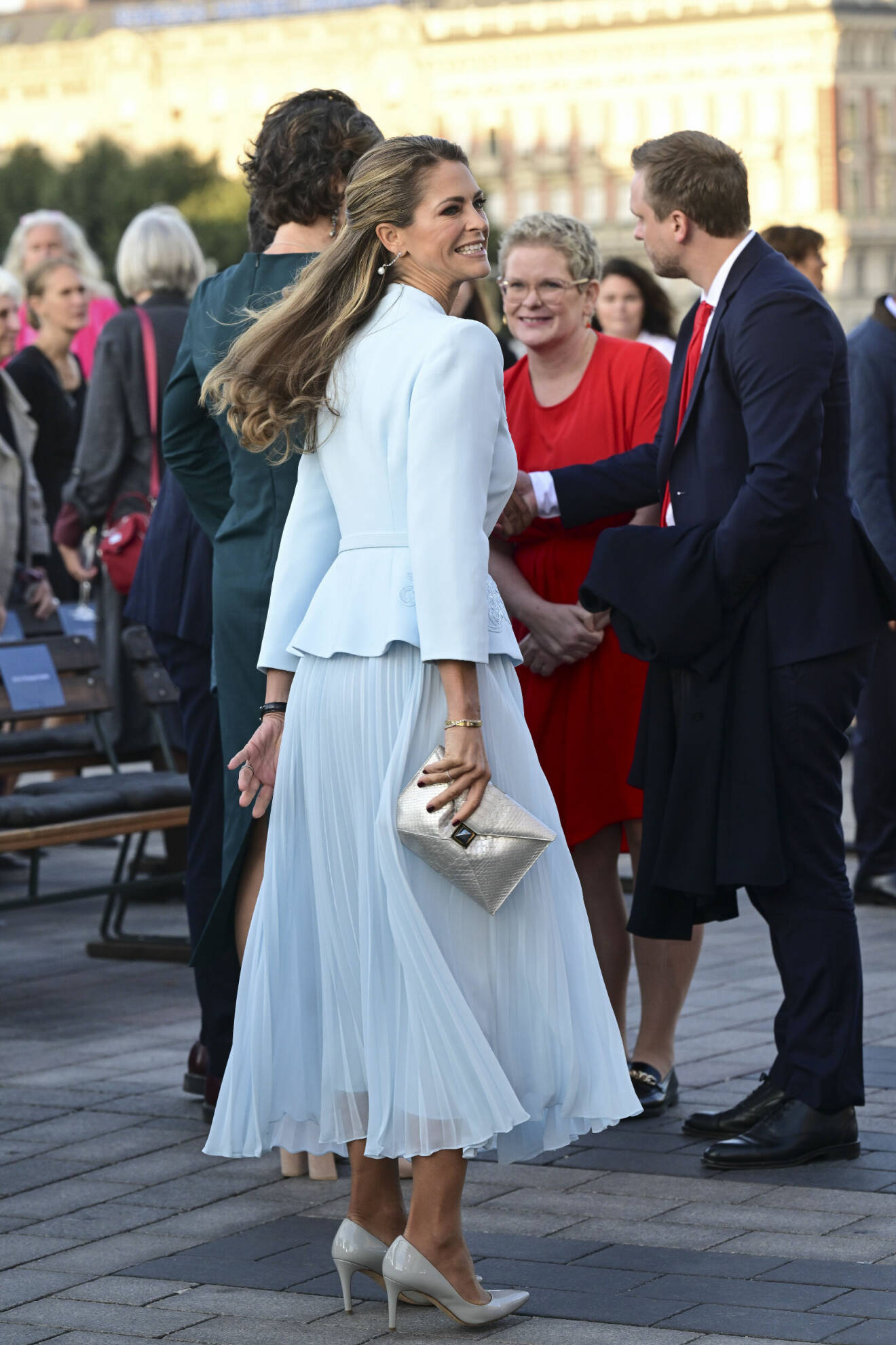 Prinsessan Madeleine vid firandet när Stockholm stad arrangerar en jubileumskonsert på Norrbro under lördagen i samband med kung Carl XVI Gustafs 50-årsjubileum på tronen.