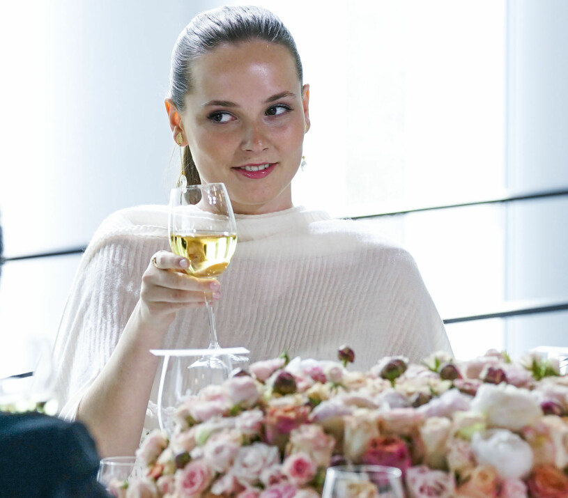 Ingrid Alexandra, tvåa i tronföljden och Norges framtida drottning. Prinsessan Ingrid Alexandra vid norska regeringens firande