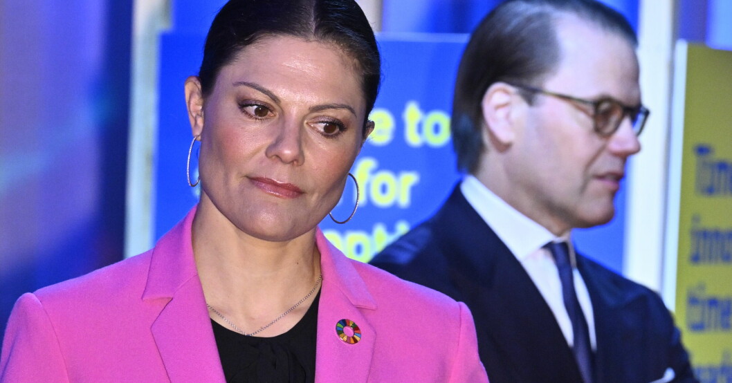 Kronprinsessan Victoria får klara sig utan sin älskade prins Daniel på Polarpriset 2023. Kronprinsessan Victoria