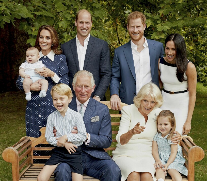 På farfar Charles 70-årsdag i november 2018 hade familjen så här roligt!