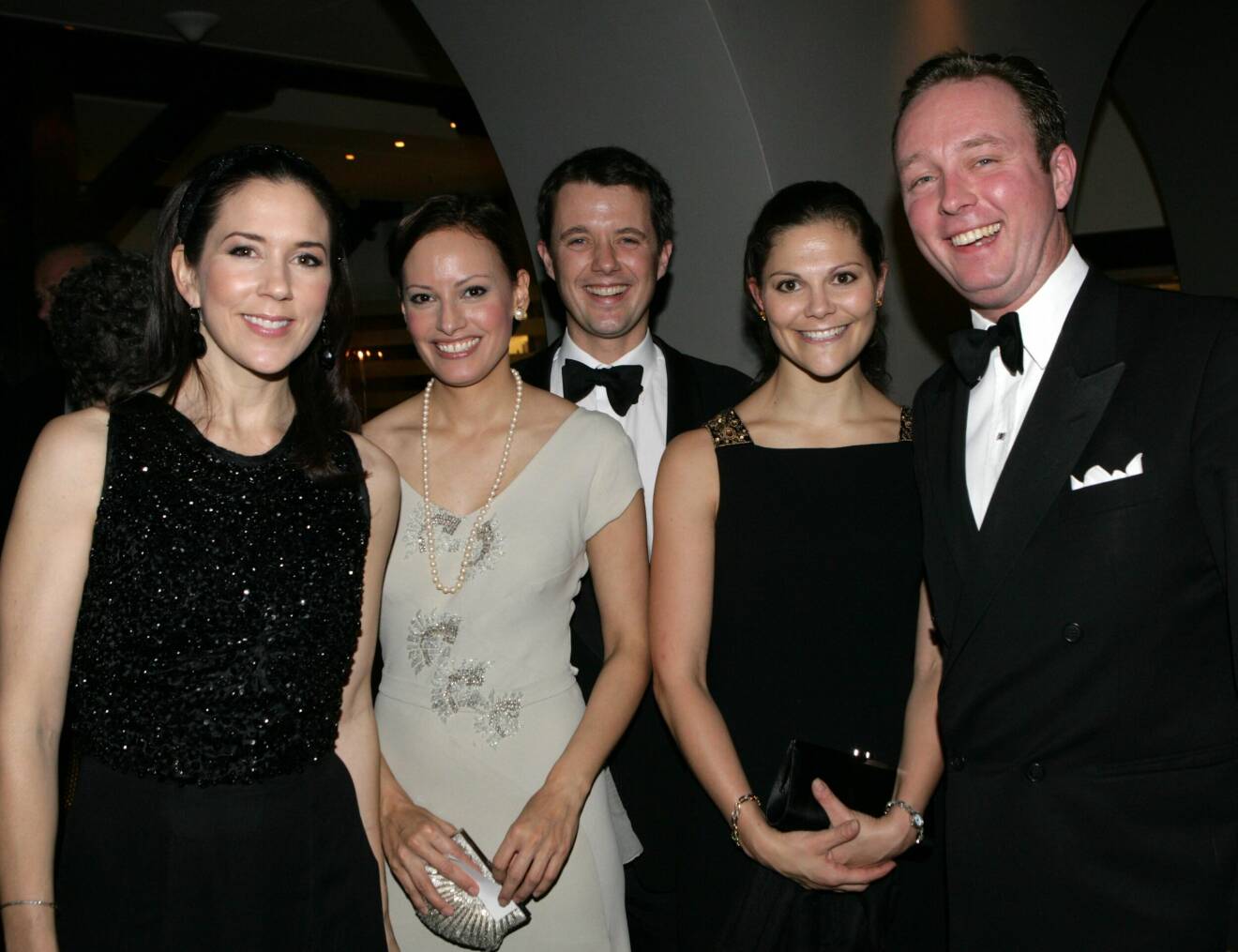 Båstad 2006: Kronprinsessan Victoria på släktfest med prins Gustav och prinsessan Carina Axelsson, kronprins Frederik och kronprinsessan Mary