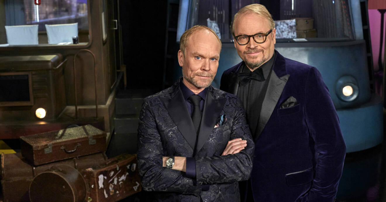 Programledare Kristian Luuk och domare Fredrik Lindström På spåret SVT