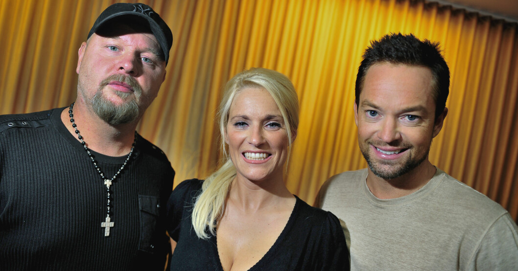 Anders Bagge, Laila Bagge och Andreas Carlsson tog över efter originaljuryn. Anders Bagge, Laila Bagge och Ander Carlsson ersatte originaljuryn i Idol