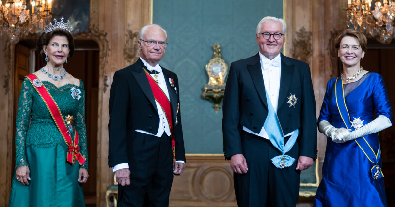Kungaparet med förbundspresident Frank-Walter Steinmeier och hans fru Elke Büdenbender. Drottning Silvia, kung Carl Gustaf, Tysklands förbundspresident Frank-Walter Steinmeier och hans fru Elke Büdenbender