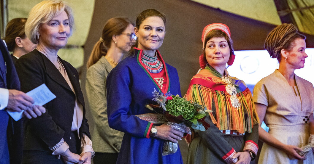Man kunde inte se på kronprinsessan Victoria att hon bar på sorg. Kronprinsessan Victoria