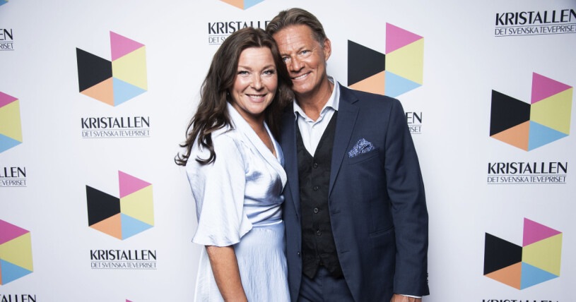 Lotta Engberg och Mikael Sandström – numera sambor! Lotta Engberg och Mikael "Soldoktorn" Sandström på gala