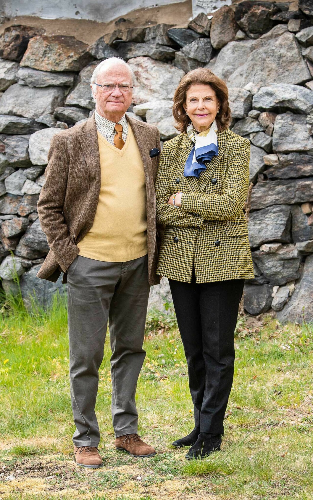 Drottning Silvia visar upp sin nya snygga vardagslook. Silvia