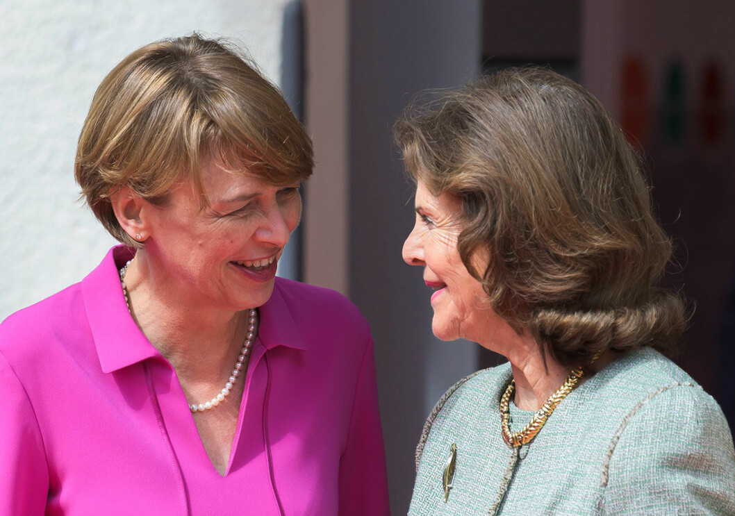 Drottning Silvia med Tysklands First Lady. Drottning Silvia i med Tysklands First Lady Elke Büdenbender.