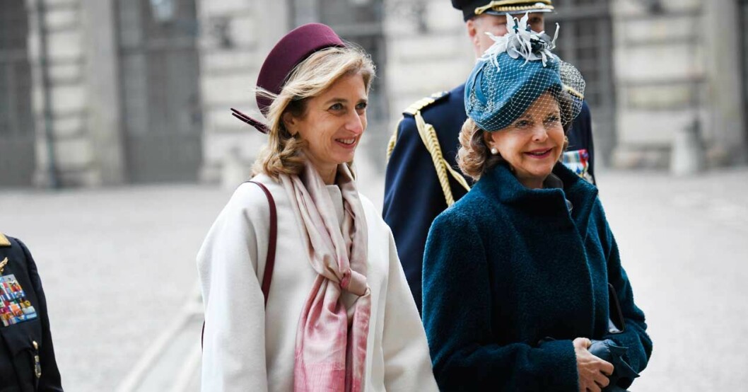 Kungen och drottningen tar emot Italiens president